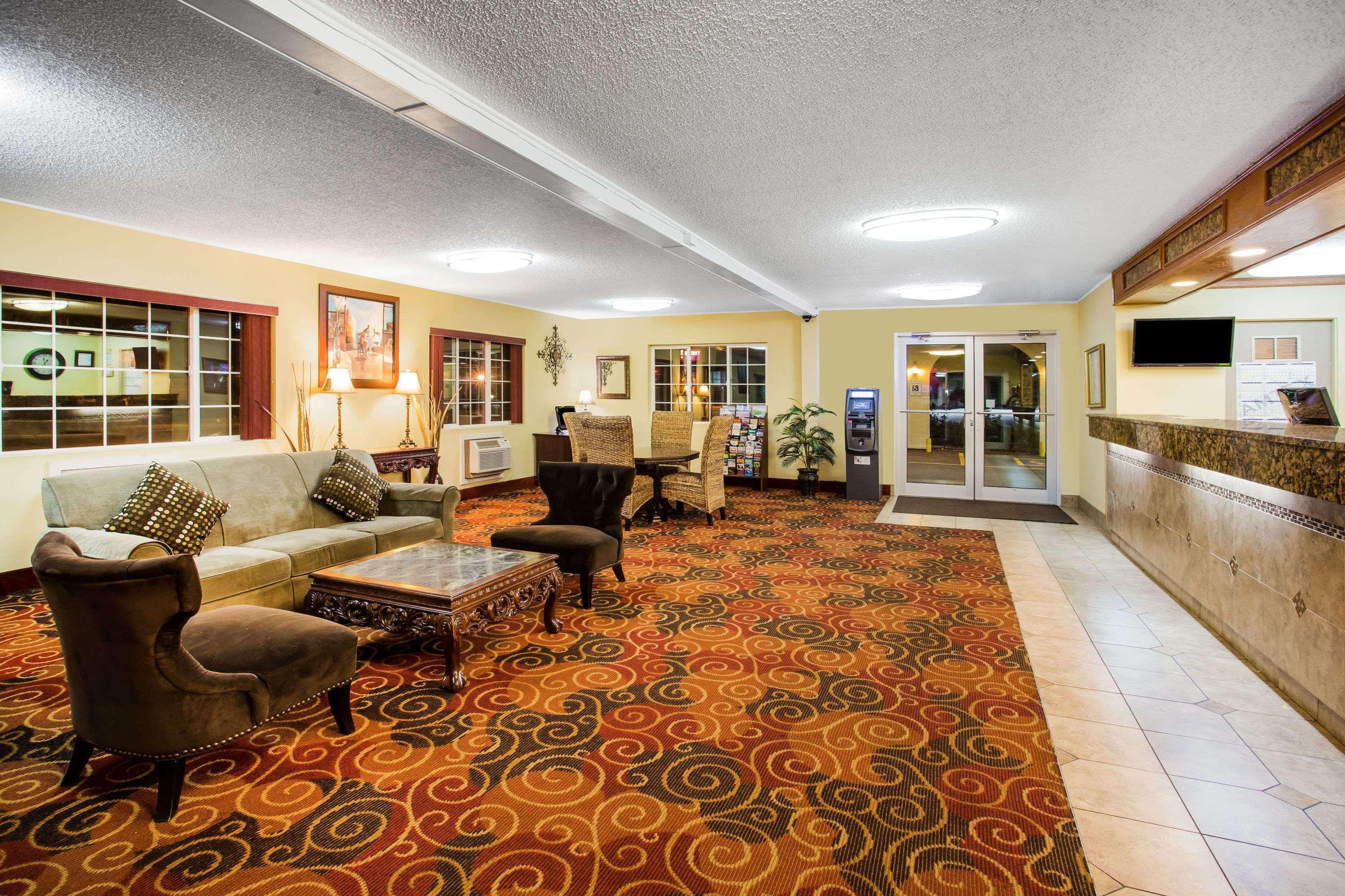 Days Inn By Wyndham Yakima Extérieur photo