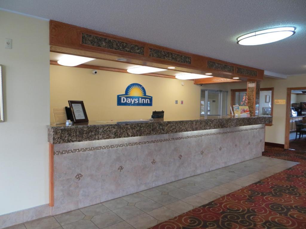 Days Inn By Wyndham Yakima Extérieur photo