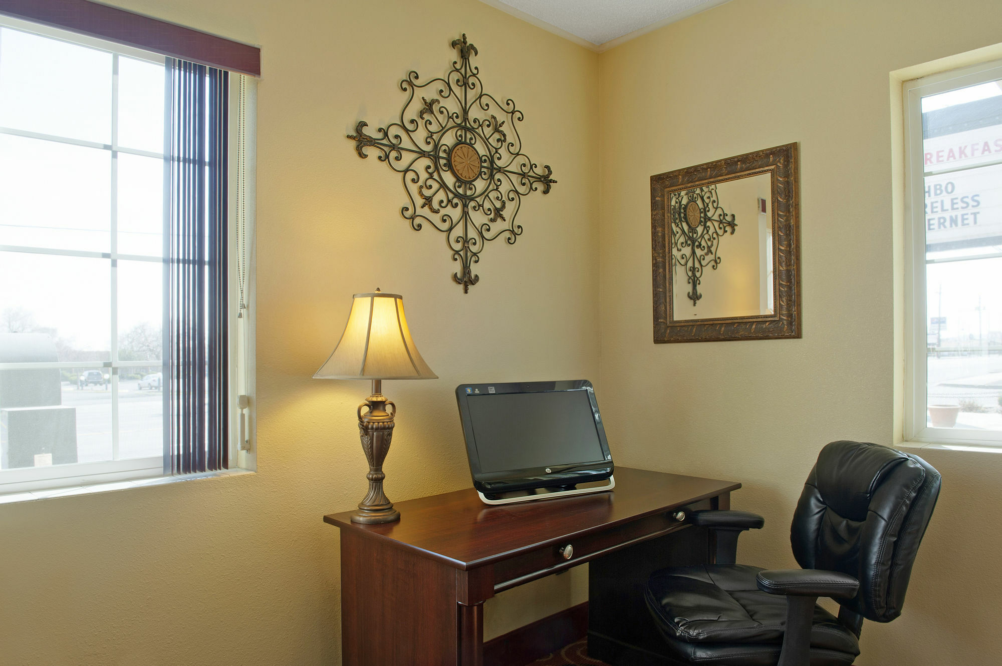 Days Inn By Wyndham Yakima Extérieur photo